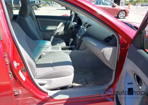 2009 Toyota Camry Se z USA, uszkodzony, nr VIN 4T1BE46K89U364338